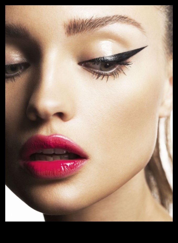 Eyeliner Faves: Προϊόντα Go-To καλλιτεχνών μακιγιάζ διασημοτήτων