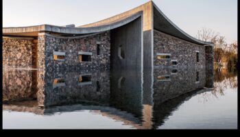 Γαλήνη από χάλυβα και πέτρα: Αναβαθμίστε την τέχνη σας στην αρχιτεκτονική φωτογραφία